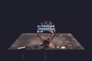 NBA季后赛激战正酣 东西部豪强争夺总决赛门票