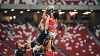 赫罗纳主场逆转瓦伦西亚 阿尔瑙-马丁内斯与瓦纳特建功助球队全取三分