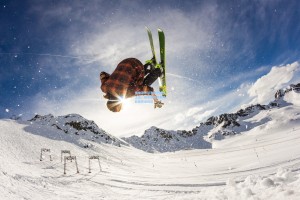 赛场意外引发体育精神之光，田中碧致歉事件彰显职业风范